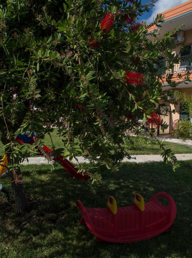 Aparthotel Dimas V House Parga Exterior foto